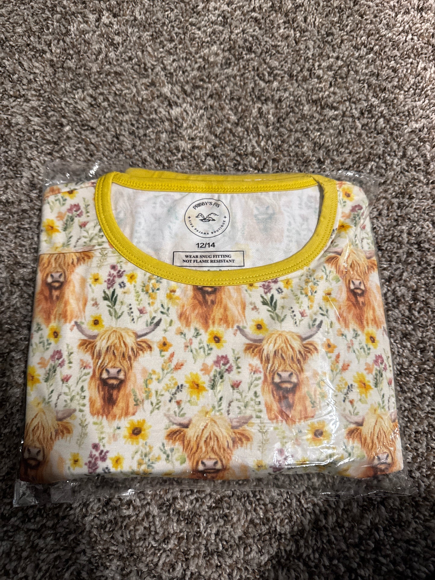 Highland Cow: 14/16 Short Sleeve and Pants