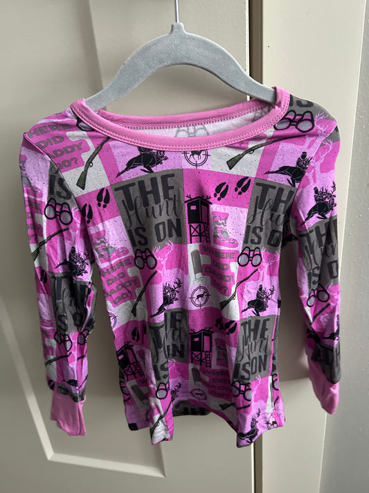 "Th hunt is on" Pant set